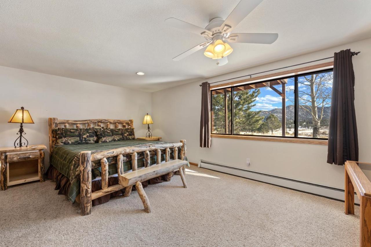Lily Mountain Lodge - Amazing Mountains Views, Private Hot Tub, Great Location エステス・パーク エクステリア 写真