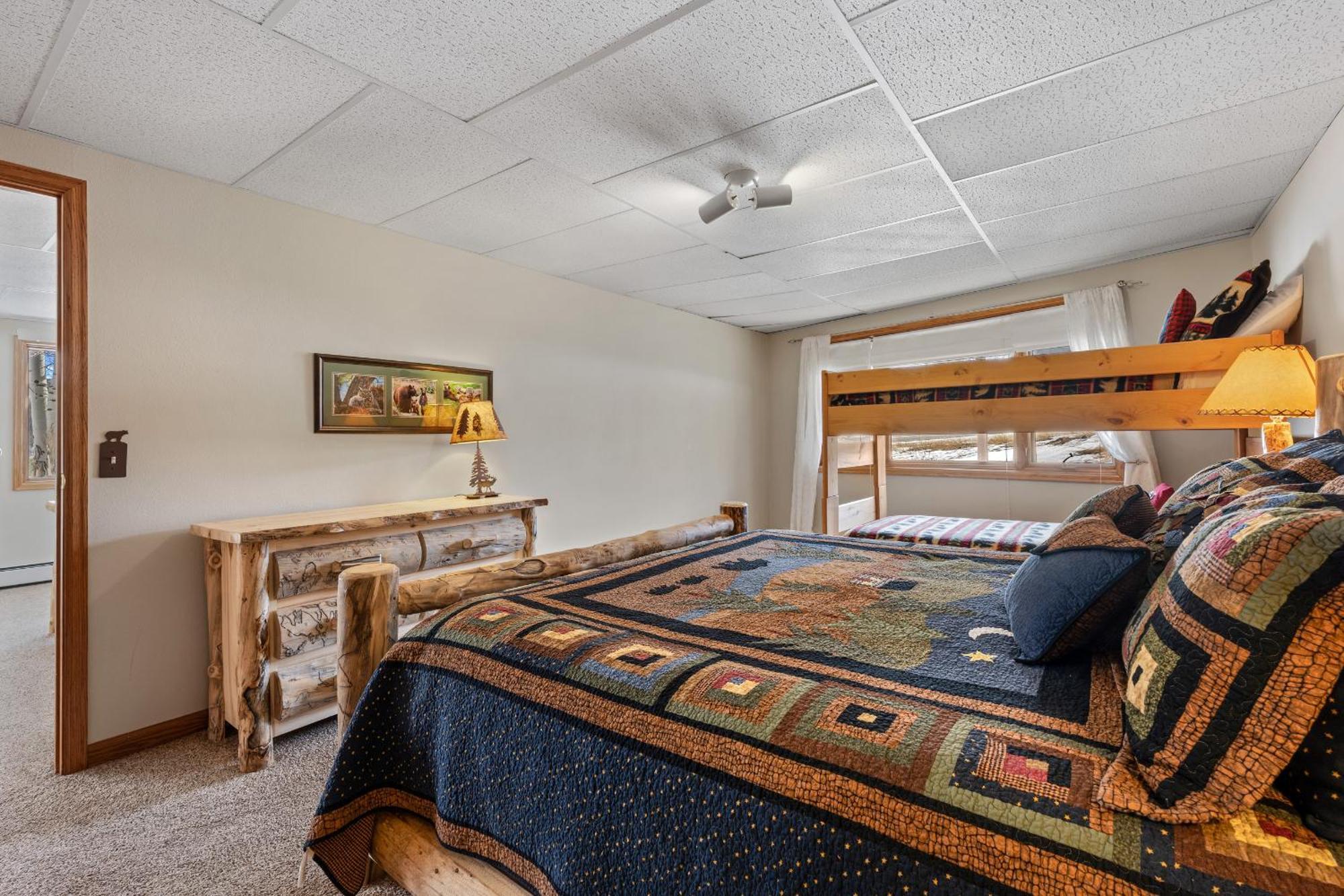 Lily Mountain Lodge - Amazing Mountains Views, Private Hot Tub, Great Location エステス・パーク 部屋 写真